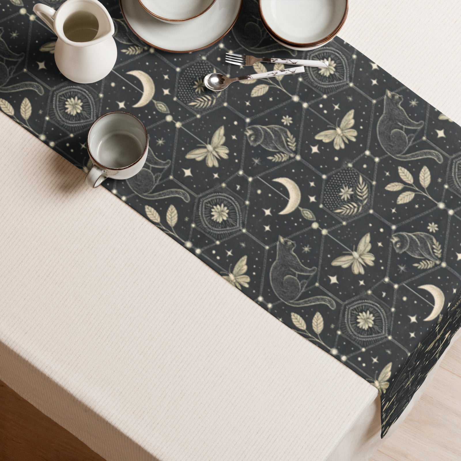 Table runner | Celestial Cats