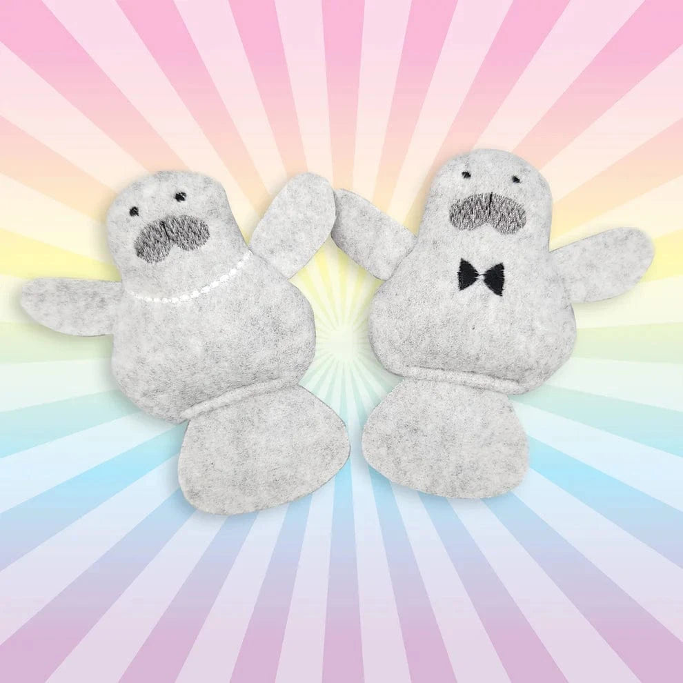 Mr and Mrs Meownatee Cat Toys on coolorful radial background