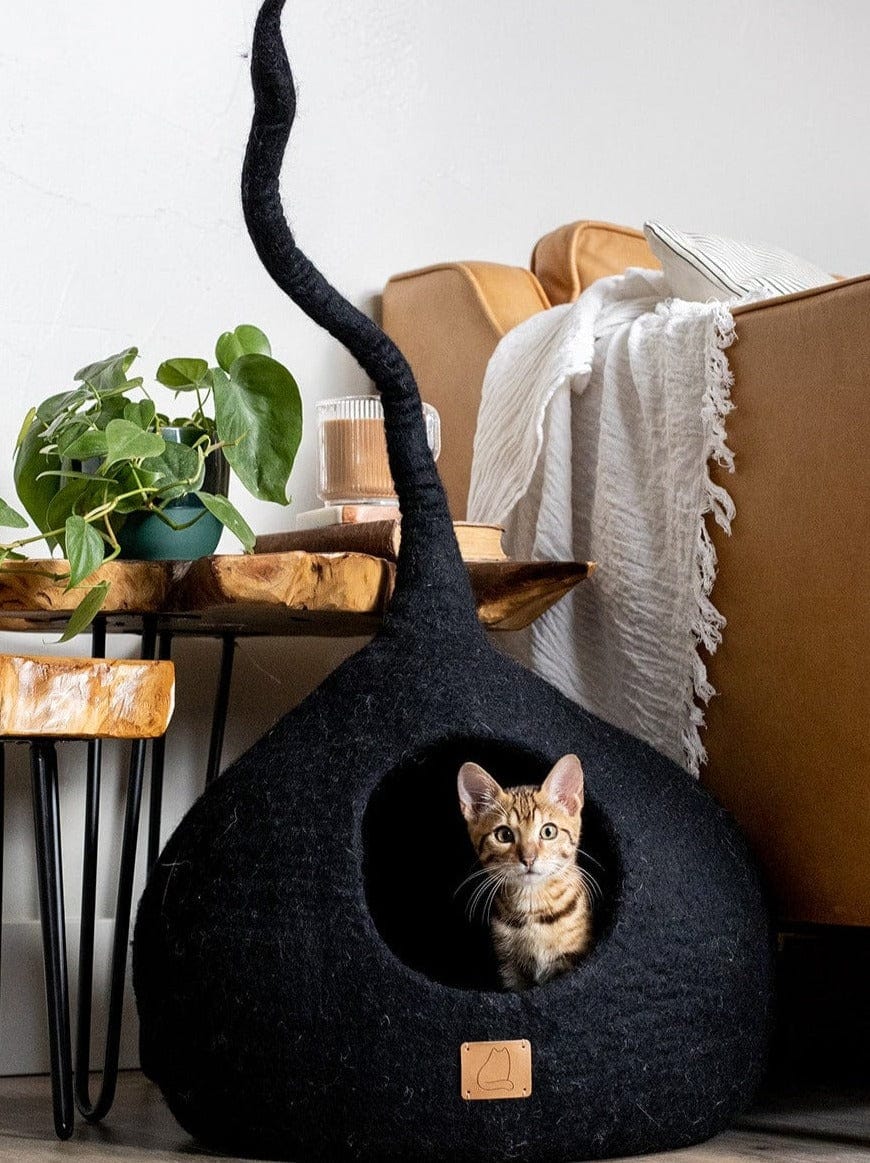 Black Tail Felt Cat Cave Bed