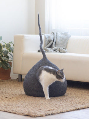 Stone Gray | Tail Style Cave Cat Bed