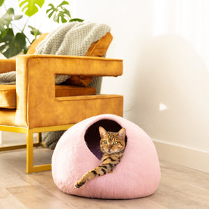 Valentine Pink Round Cat Felt Cave Bed