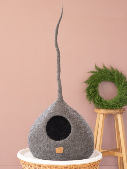 Stone Gray | Tail Style Cave Cat Bed