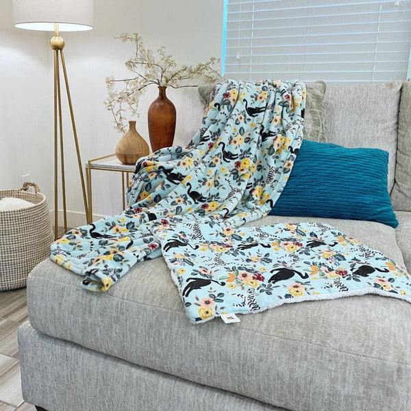 Cat discount fleece blanket