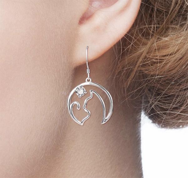 Sterling Silver Cat Wire Earrings | Cat Earrings